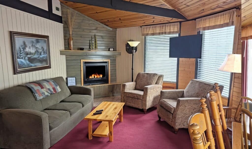 Mountain-Villas-Living-Room-2-topaz-enhance-1200w